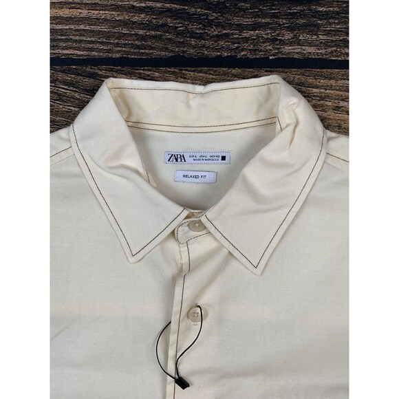 NWOT Zara Mens Light Yellow Relaxed Fit Short Sleeve Button-Up Shirt Size L - Picture 4 of 8